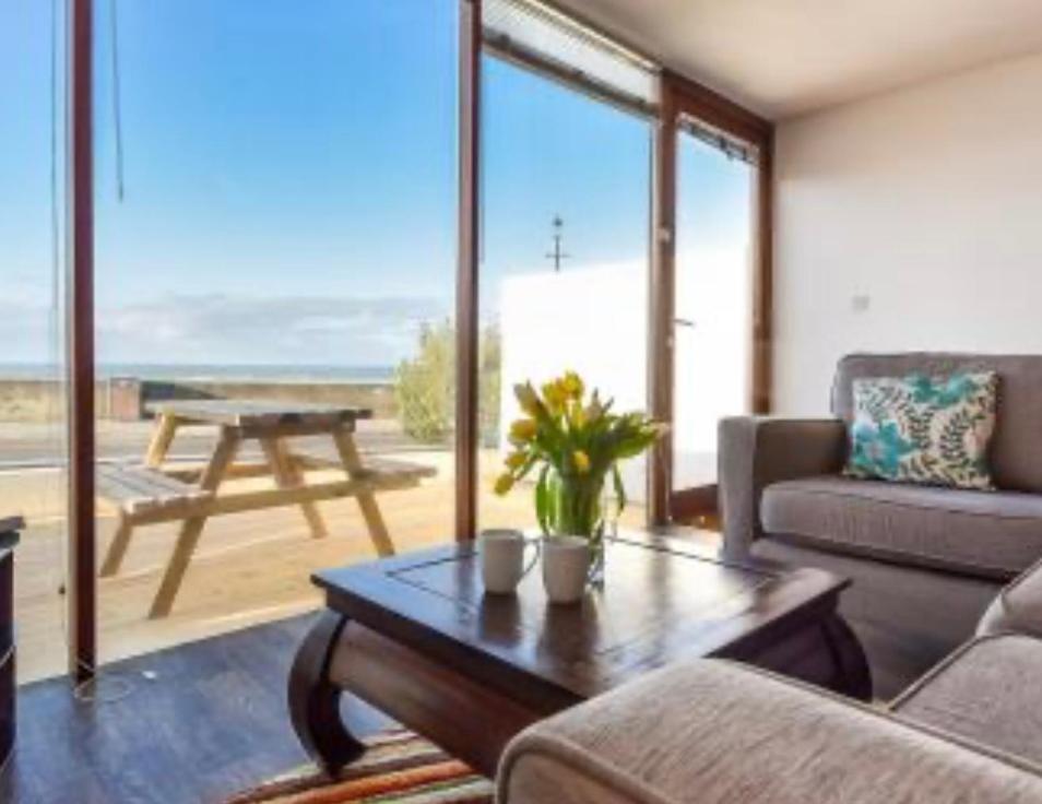 Westward Ho! Beachfront Luxury For 2 Esterno foto